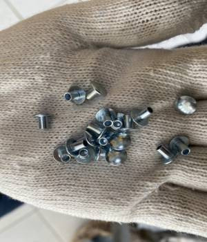 Đinh tán 3,6 x 5,5