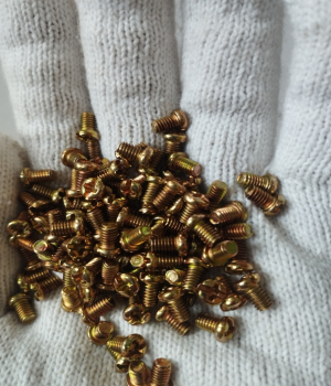 Vít ren máy 4 x 6 _ 4 x 6PM mũ 6.2 mạ 7 màu