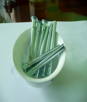 Đinh tán rỗng có bậc 2